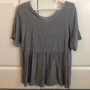 Cute top from ROOLEE